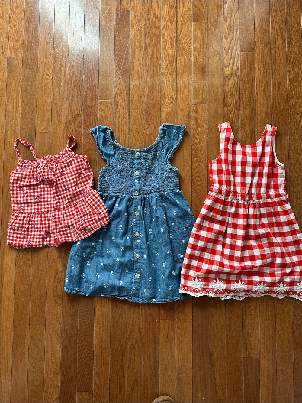Cat and Jack patriotic bundle, size small (6/7)